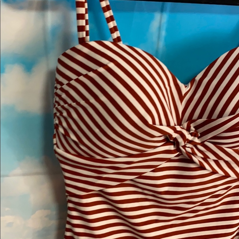 Kona Sol Red Currant One Piece Medium #BB031 - Picture 2 of 8